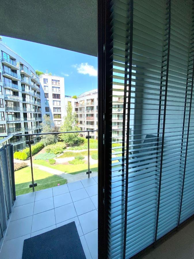 Studio Flat Triton Park Varsó Kültér fotó